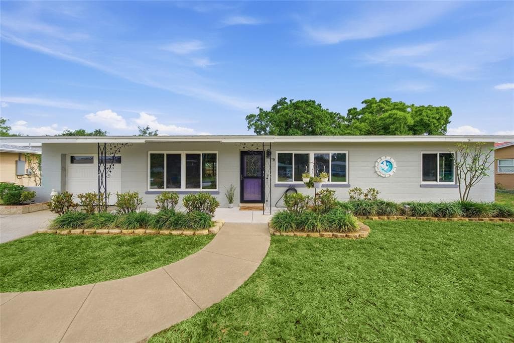 10871 GROVE TERRACE SEMINOLE, FL 33772