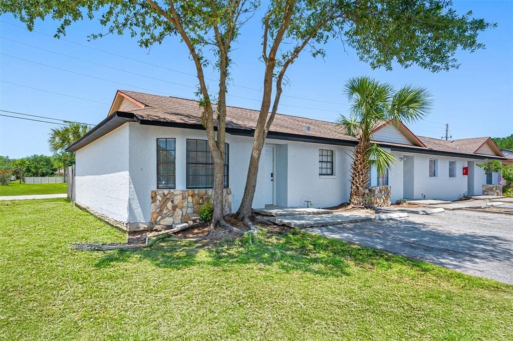 501 ST. MICHAELS WAY UNIT 525 TARPON SPRINGS, FL 34689