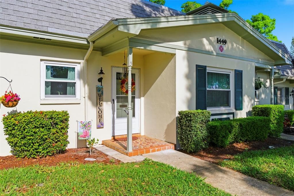 1449 NORMANDY PARK DRIVE UNIT 5 CLEARWATER, FL 33756