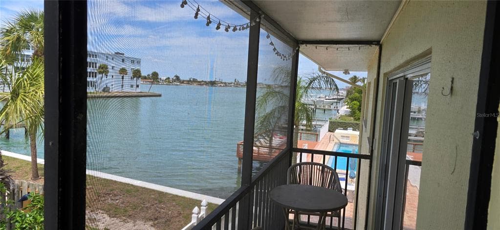 175 55TH AVENUE UNIT 204
