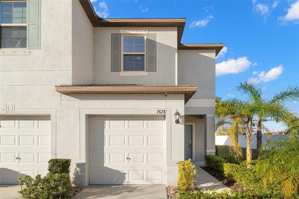 7678 GINGER LILY COURT TAMPA, FL 33619