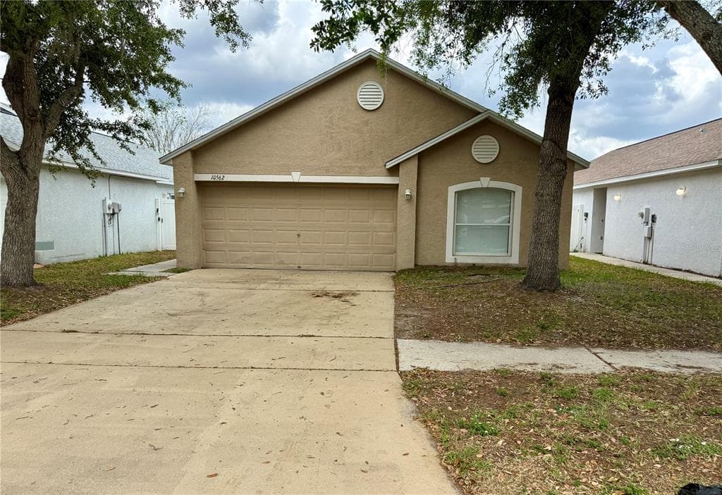 10562 OPUS DR UNIT 1 RIVERVIEW, FL 33579