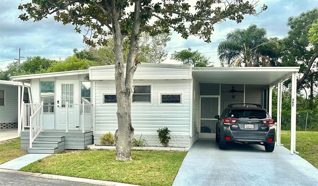 9790 66TH STREET N UNIT 362 PINELLAS PARK, FL 33782