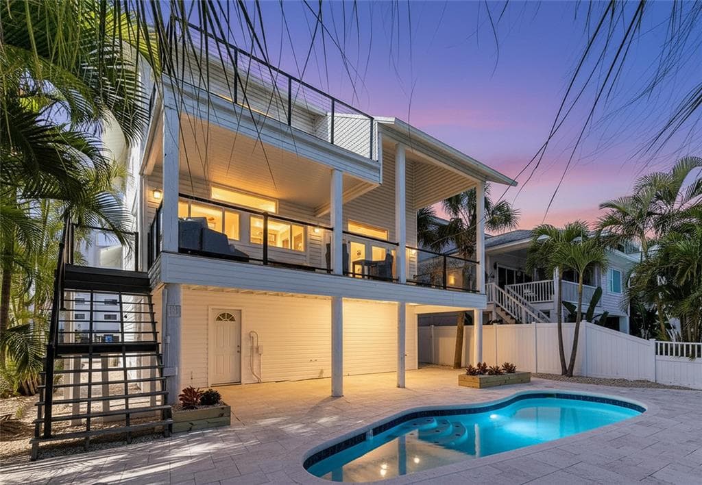 8485 BLIND PASS DRIVE TREASURE ISLAND, FL 33706