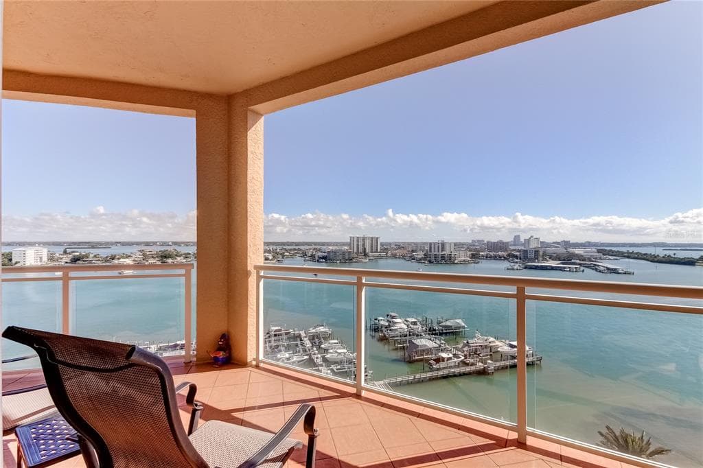 521 MANDALAY AVENUE UNIT 1109