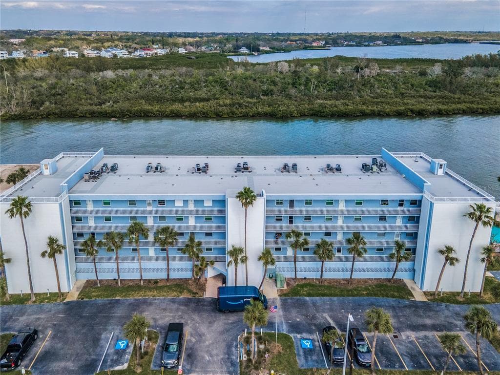 18325 GULF BOULEVARD UNIT 308