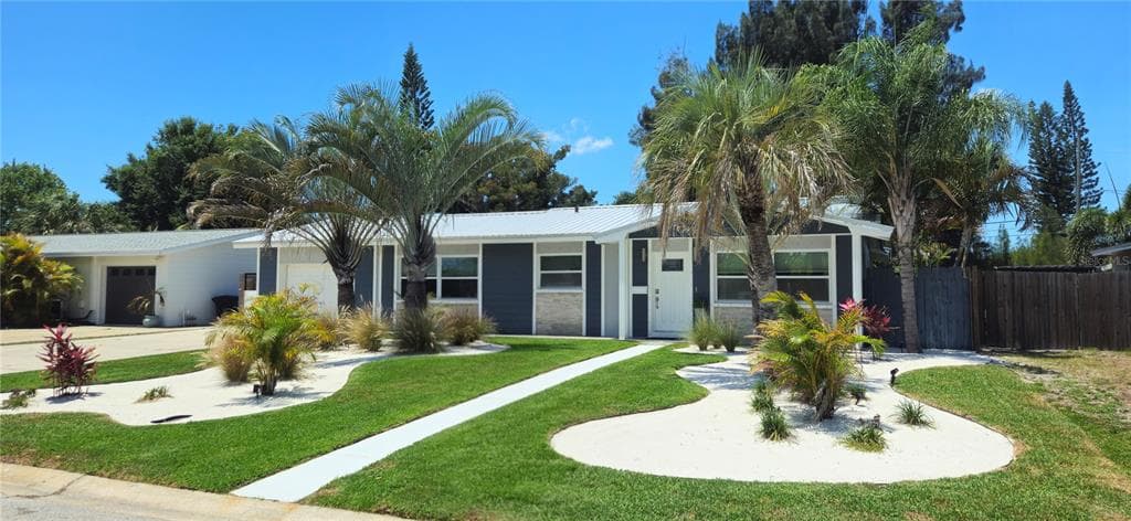 3698 61ST WAY N ST PETERSBURG, FL 33710