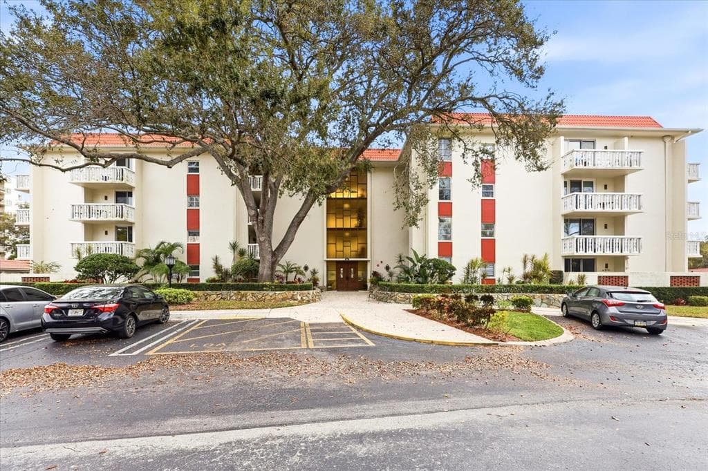 2650 PEARCE DRIVE UNIT 111 CLEARWATER, FL 33764