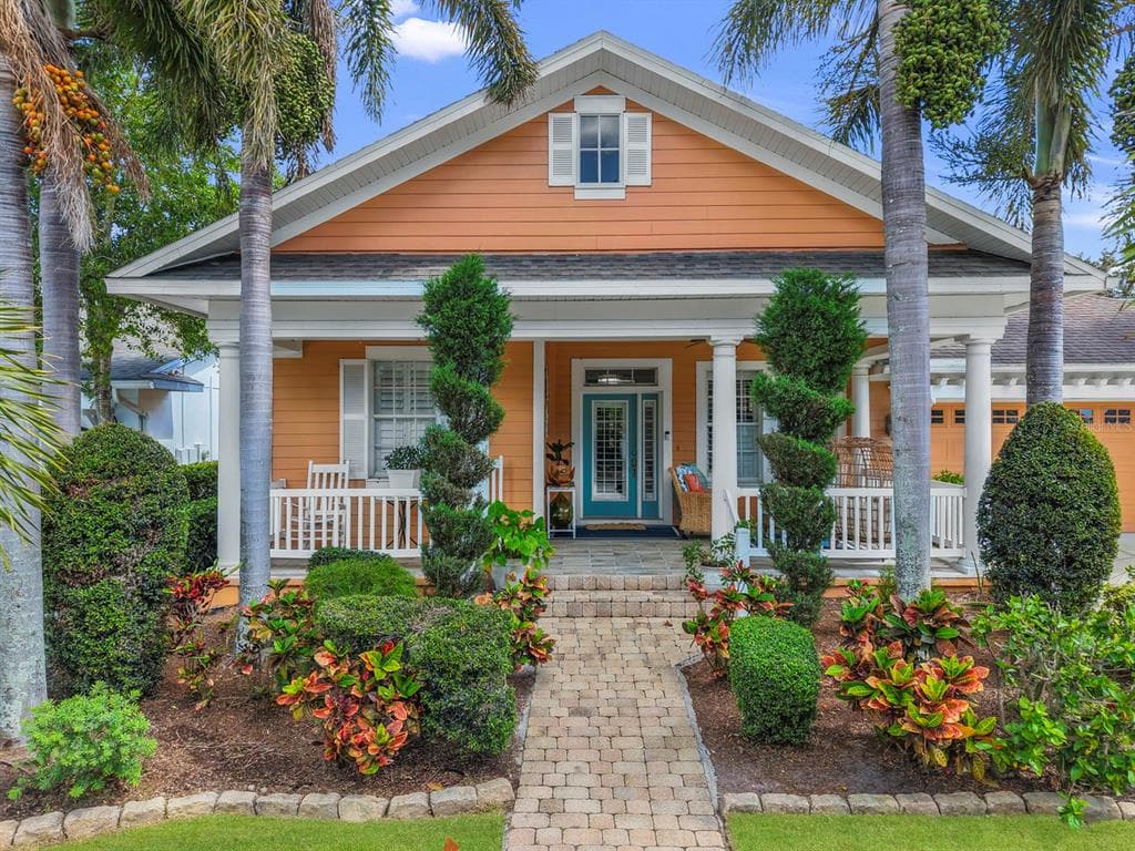 420 MANNS HARBOR DRIVE APOLLO BEACH, FL 33572