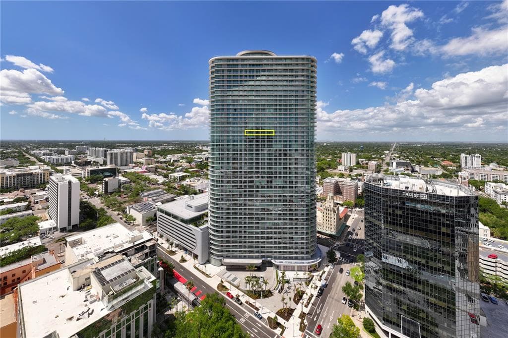 400 CENTRAL AVENUE UNIT 3005 ST PETERSBURG, FL 33701