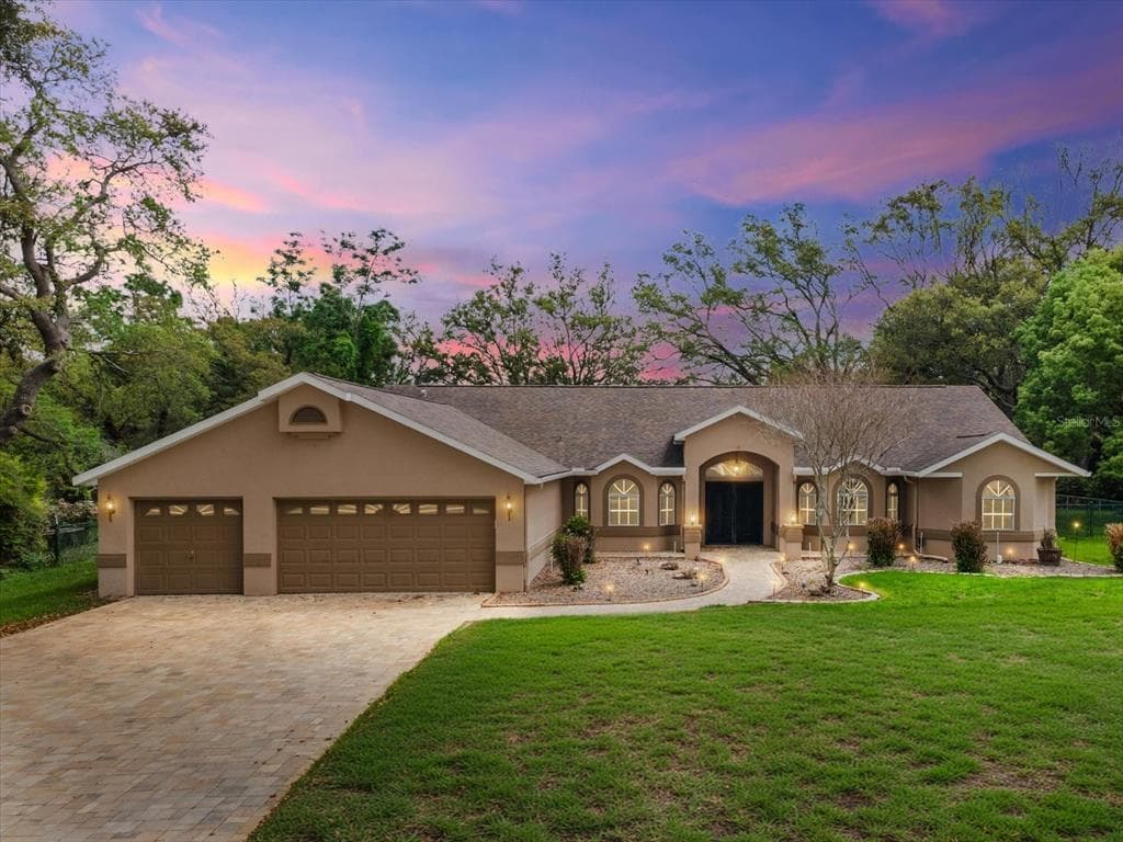 18602 WINDING OAKS BOULEVARD HUDSON, FL 34667