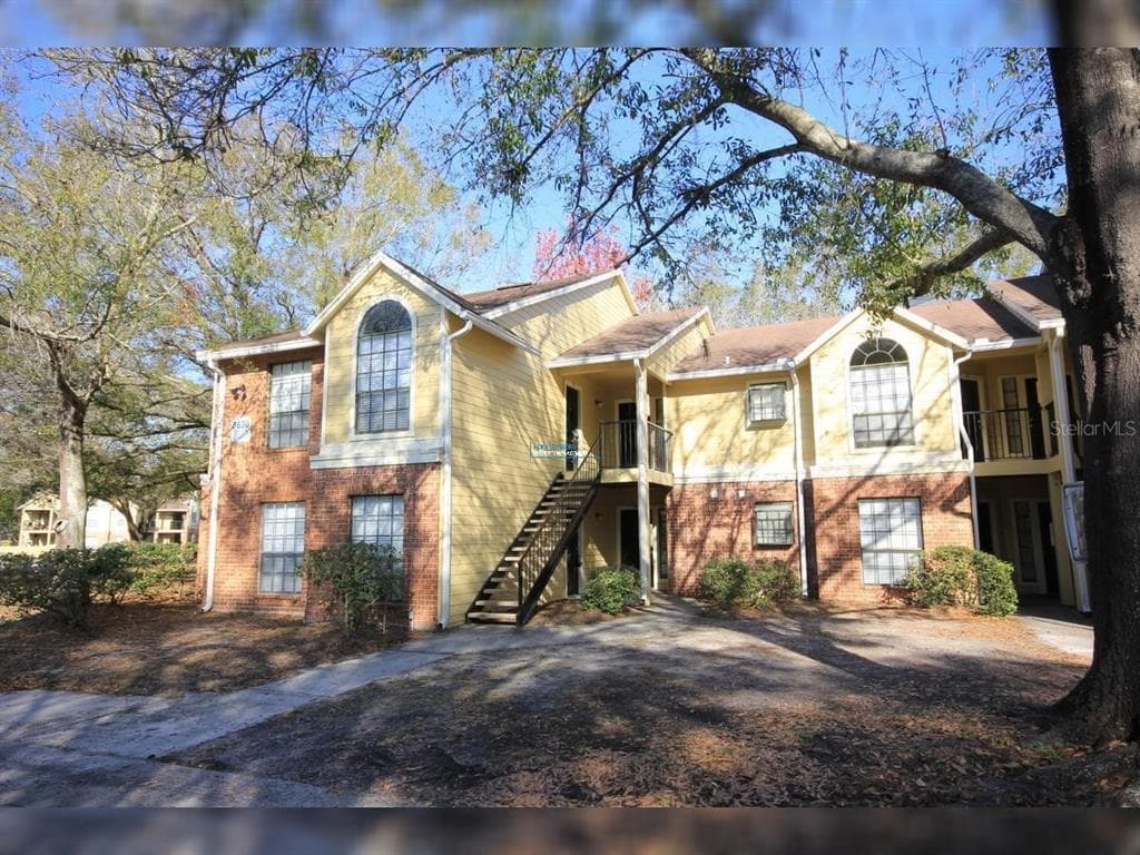 8630 MALLARD RESERVE DRIVE UNIT 104 TAMPA, FL 33614