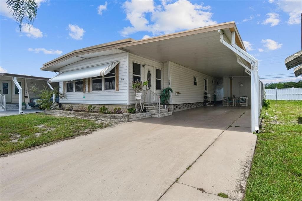 13225 101ST STREET UNIT 116 LARGO, FL 33773