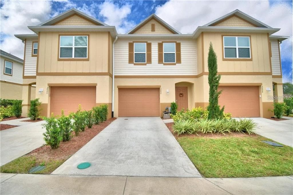 3882 HAMPSTEAD LANE LAKELAND, FL 33810