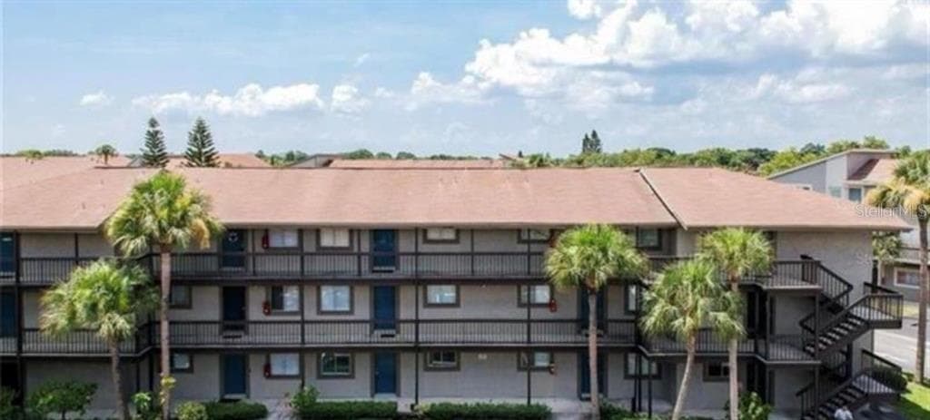 6312 NEWTOWN CIRCLE UNIT 12C2 TAMPA, FL 33615