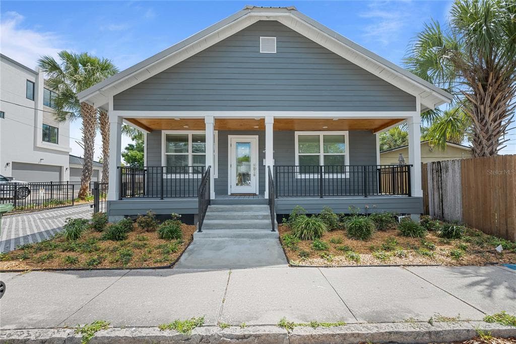 2203 N BOULEVARD TAMPA, FL 33602