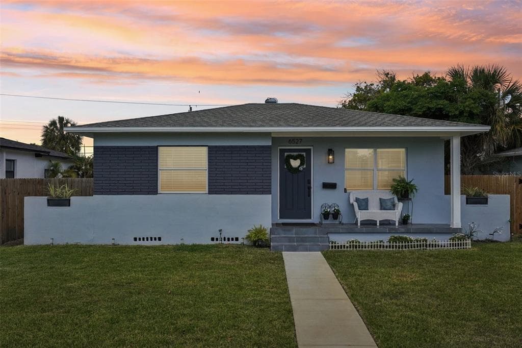 6527 3RD AVENUE S ST PETERSBURG, FL 33707