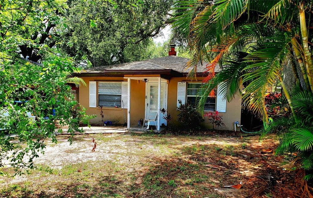 411 7TH AVENUE NE LARGO, FL 33770