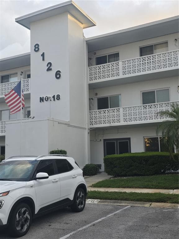 8126 112TH STREET UNIT 306 SEMINOLE, FL 33772