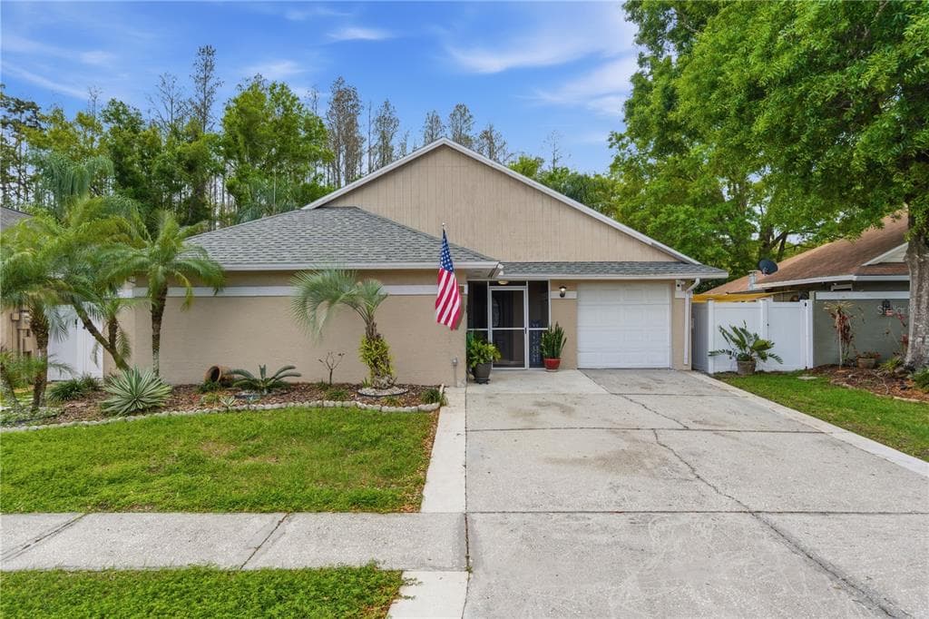 11914 SUGAR TREE DRIVE TAMPA, FL 33625