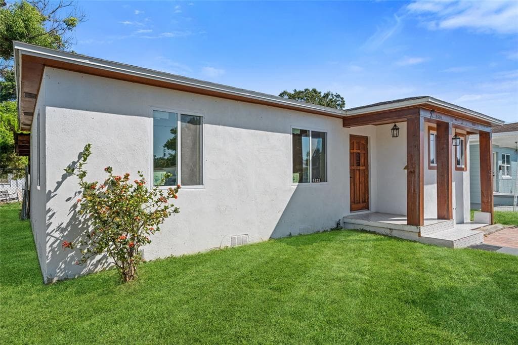 4635 22ND AVENUE N ST PETERSBURG, FL 33713