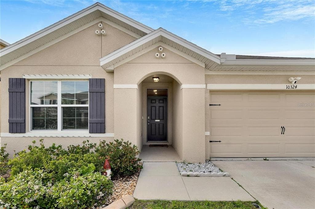 10324 GEESE TRAIL CIRCLE