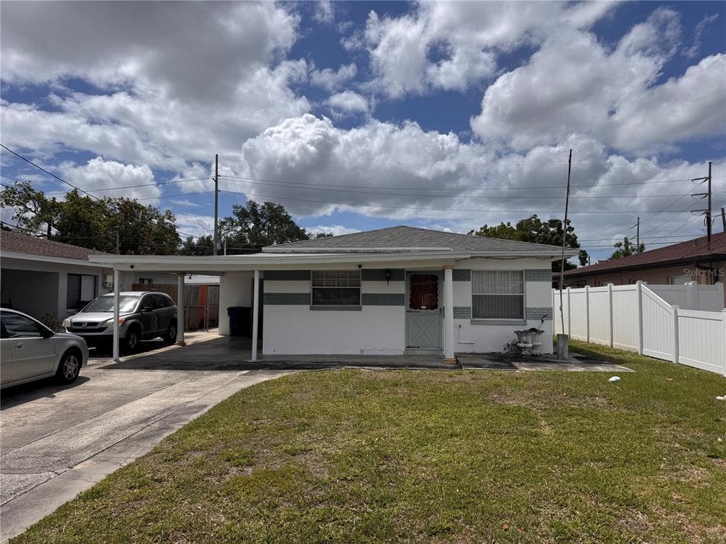 3320 W LEROY STREET TAMPA, FL 33607