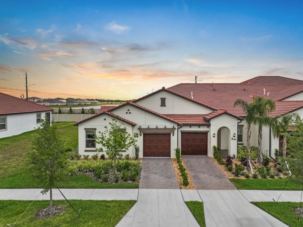 17222 HOLLY WELL AVENUE WIMAUMA, FL 33598