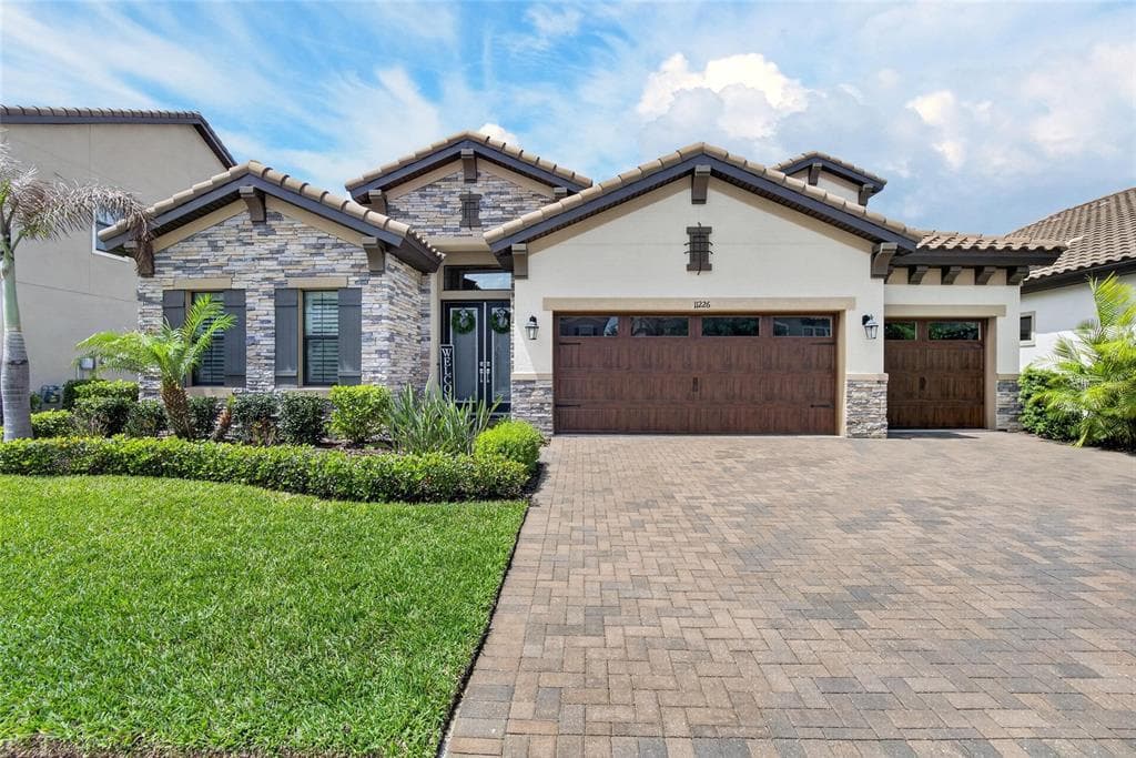 11226 HAWKS FERN DRIVE