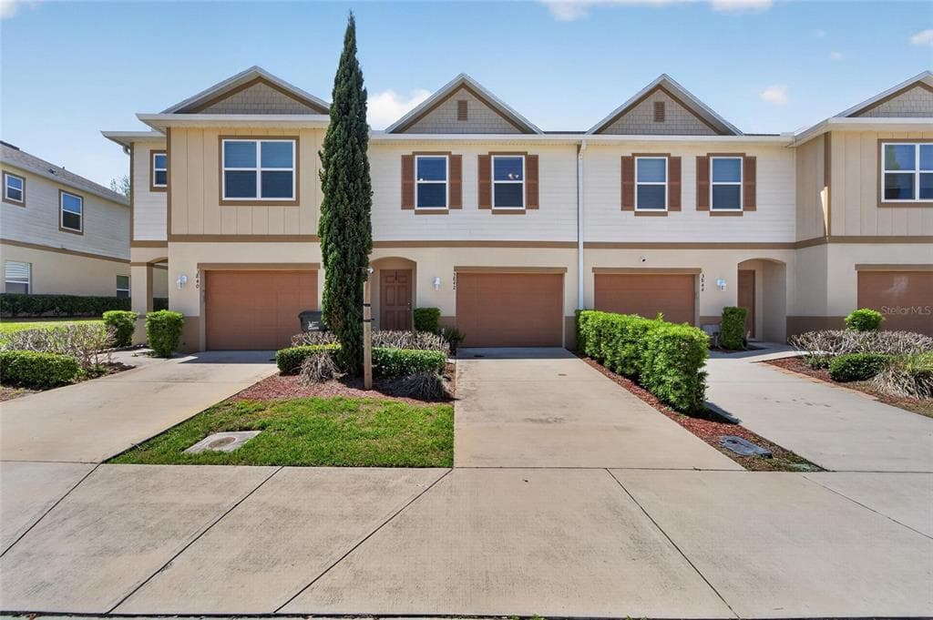 3842 HAMPSTEAD LANE LAKELAND, FL 33810