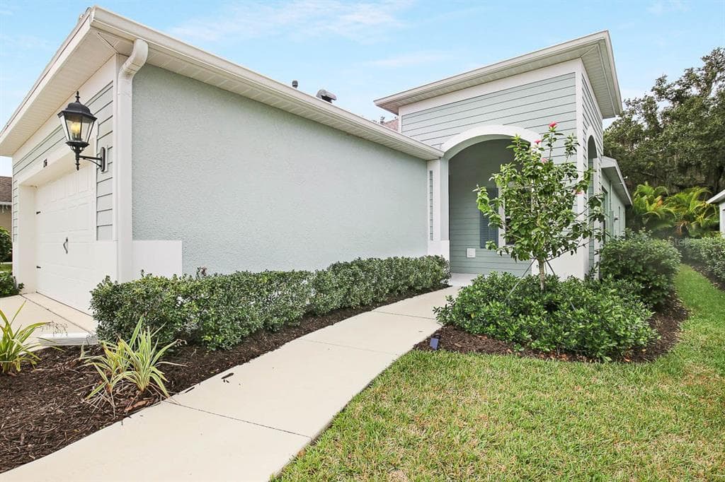 13576 CIRCA CROSSING DRIVE LITHIA, FL 33547