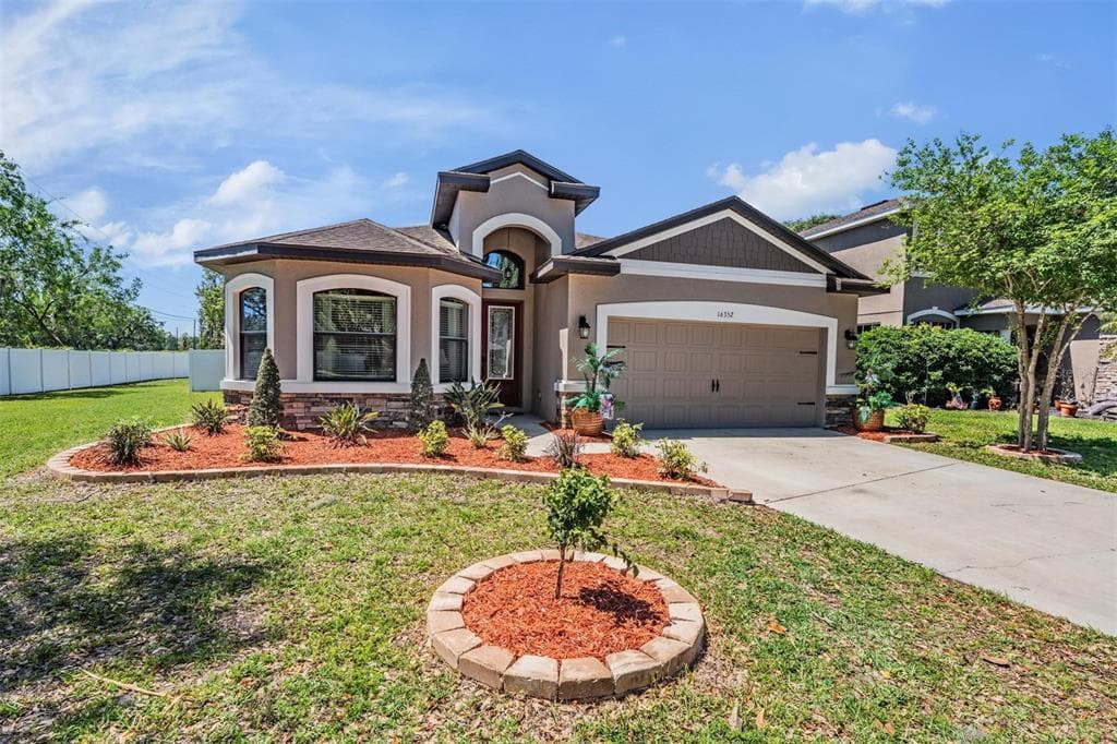 16352 LAUREL GARDEN COURT SPRING HILL, FL 34610