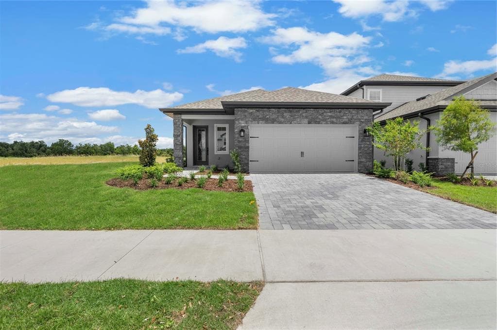 7661 SOMERSWORTH DRIVE KISSIMMEE, FL 34747