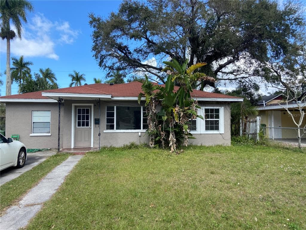 415 4TH AVENUE E BRADENTON, FL 34208