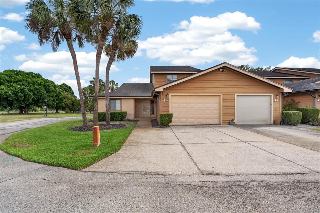 707 CARPENTERS WAY UNIT 24 LAKELAND, FL 33809