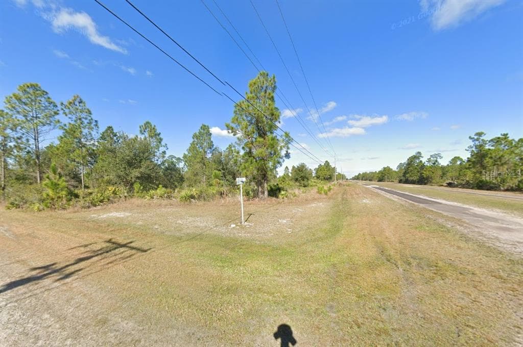 402 LAGUNA DRIVE INDIAN LAKE ESTATES, FL 33855