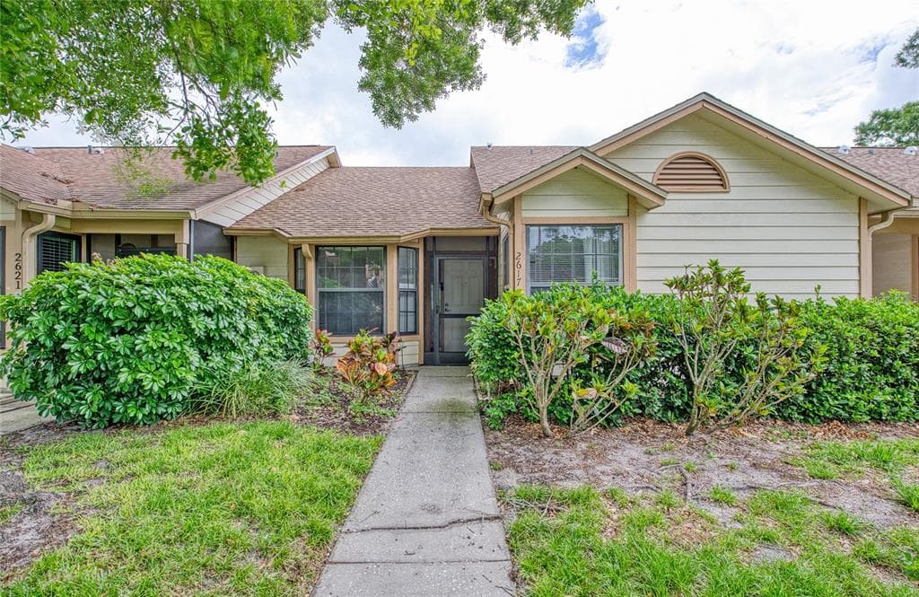 2617 BENTLEY DR PALM HARBOR, FL 34684