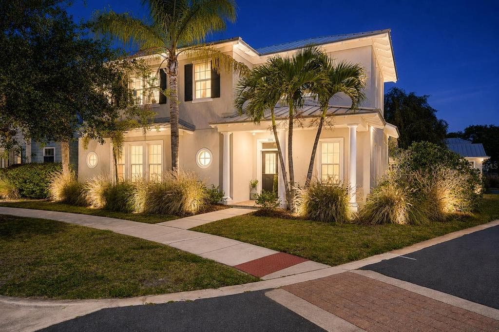 5536 LUMINAR POINTE LANE APOLLO BEACH, FL 33572