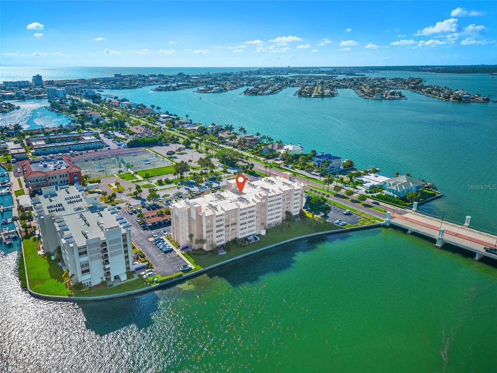 500 TREASURE ISLAND CAUSEWAY UNIT 308 TREASURE ISLAND, FL 33706