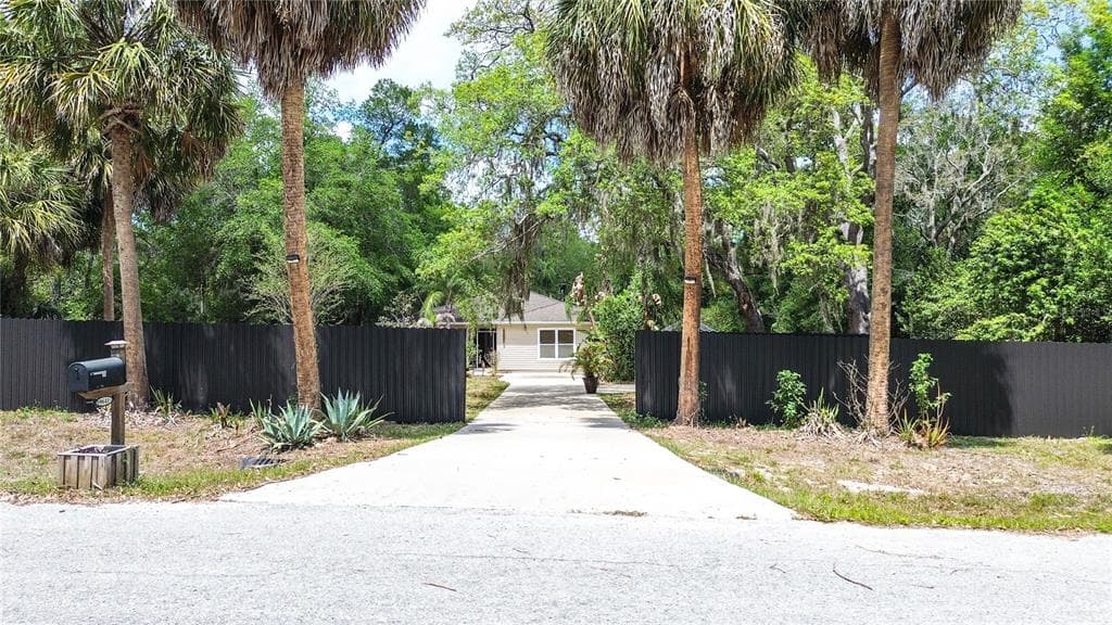 9641 FULTON AVENUE HUDSON, FL 34667