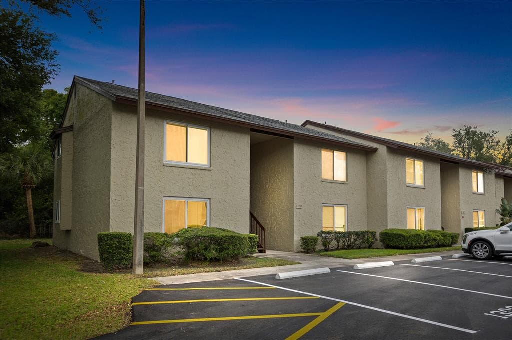4215 E BAY DRIVE UNIT 1805B CLEARWATER, FL 33764