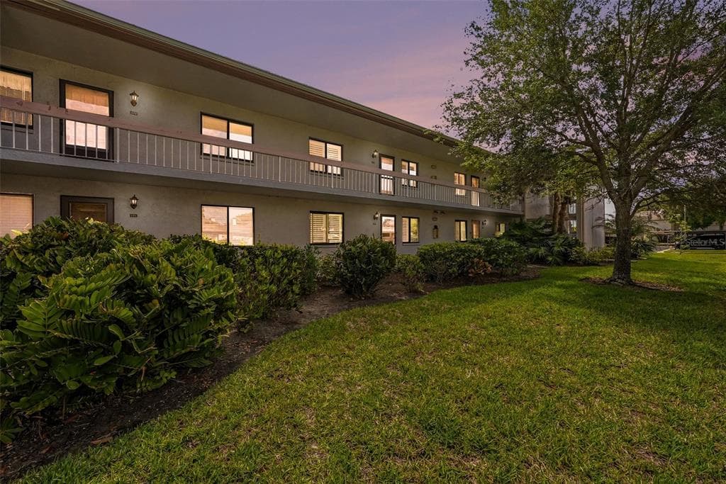 172 LAKEVIEW WAY UNIT 172