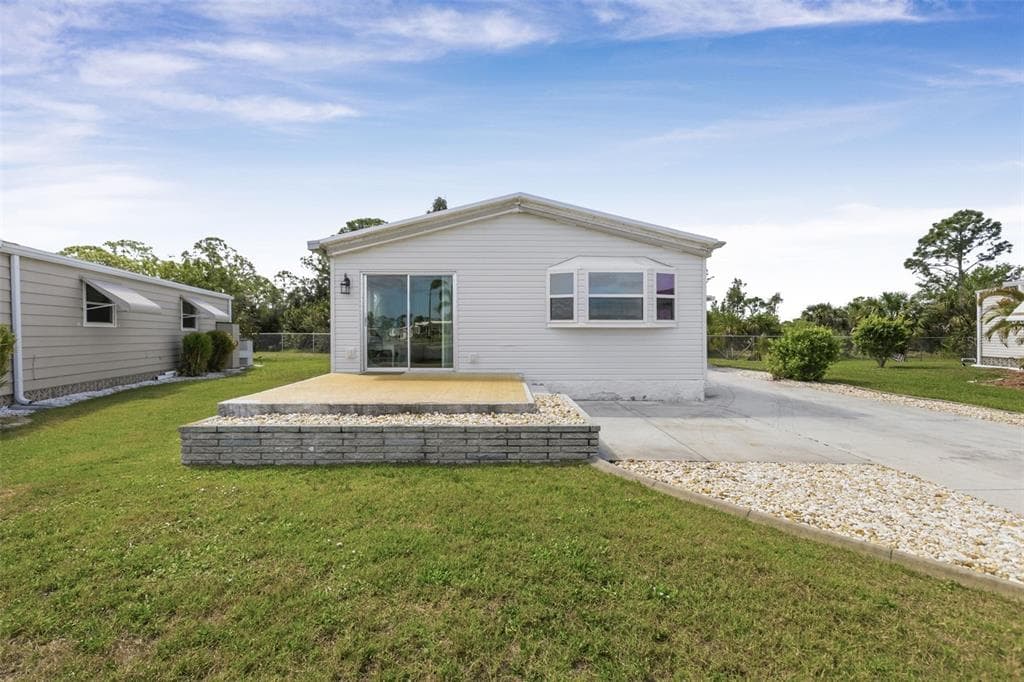 717 BLANCA NORTH PORT, FL 34287