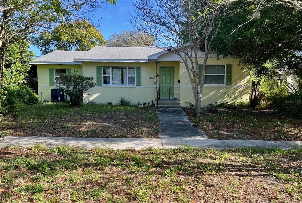 4555 6TH AVENUE N ST PETERSBURG, FL 33713