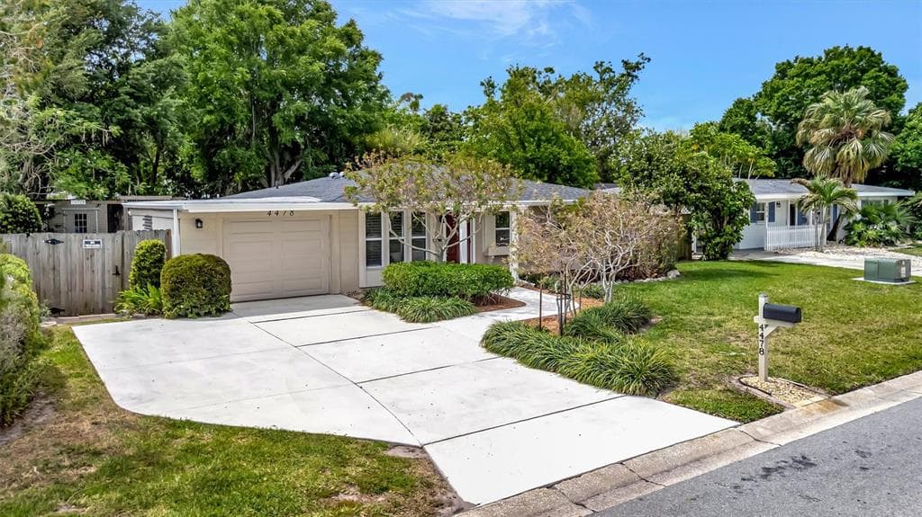 4478 COCO RIDGE CIRCLE SARASOTA, FL 34233