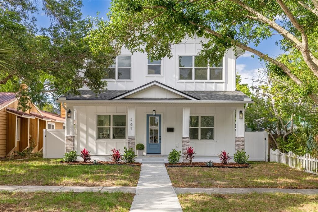 467 34TH AVENUE N ST PETERSBURG, FL 33704