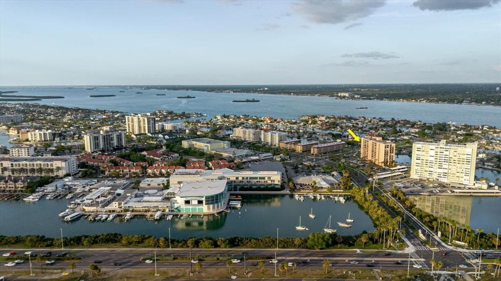51 ISLAND WAY UNIT 801 CLEARWATER BEACH, FL 33767