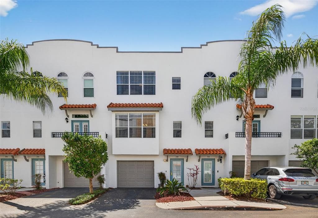 3108 TOSCANA CIRCLE TAMPA, FL 33611