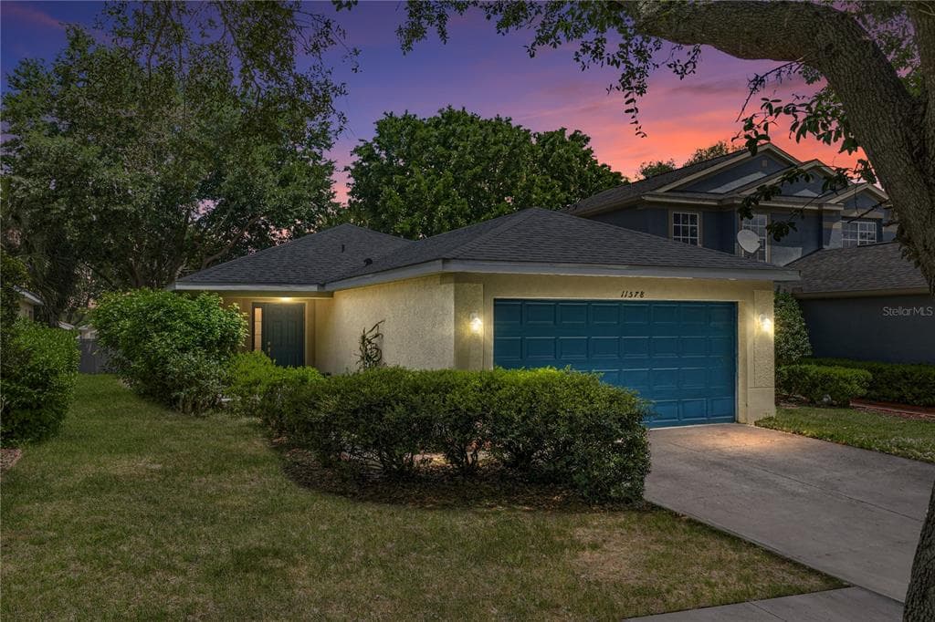 11578 HAMMOCKS GLADE DRIVE