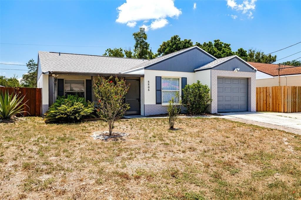 6806 S GABRIELLE STREET TAMPA, FL 33611